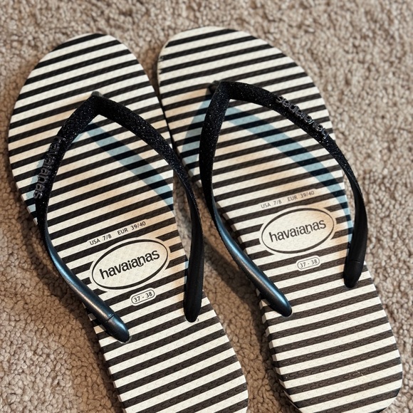 Havaianas Slim Glitter Stripes Thong Flip Flops - Picture 3 of 6